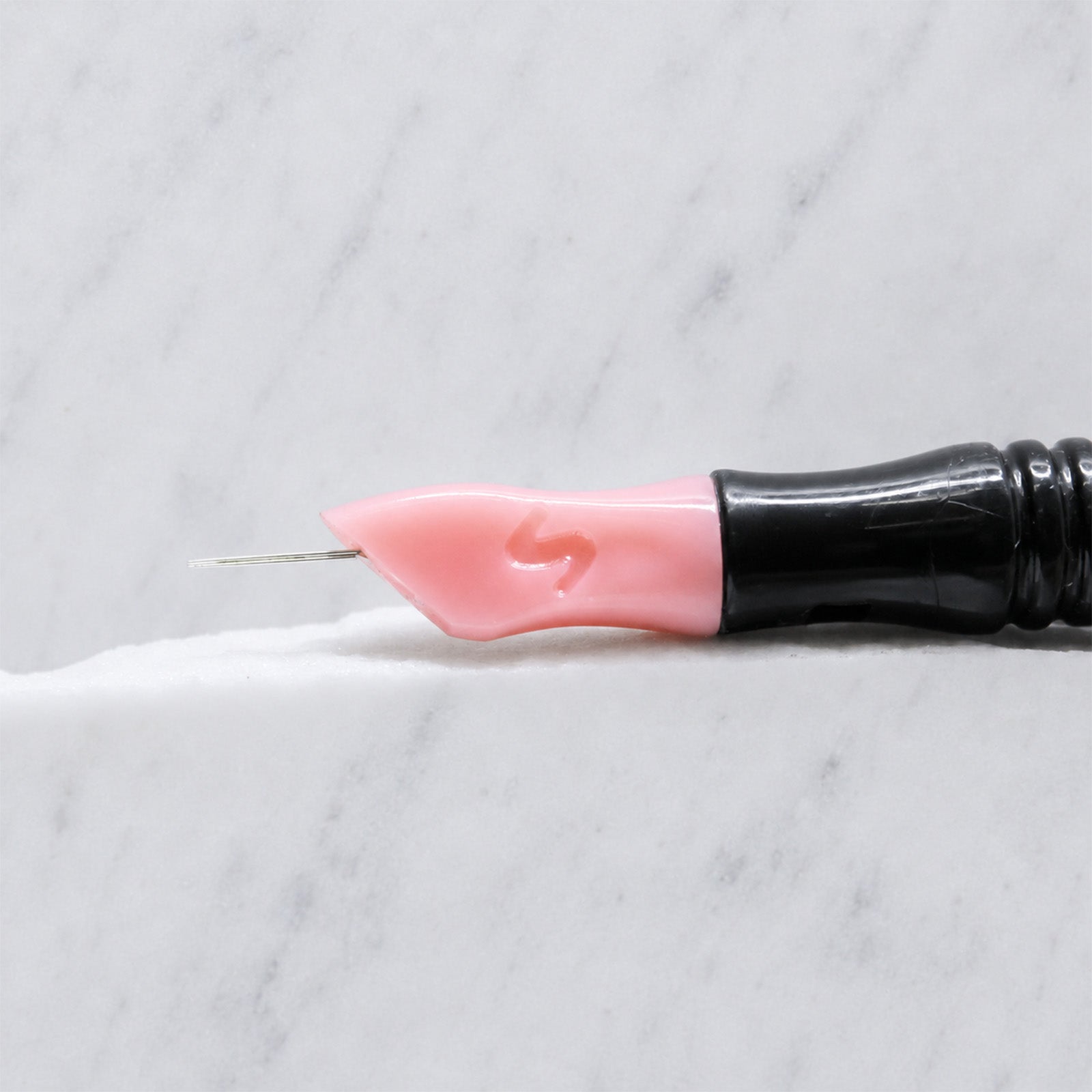 Areola Needles